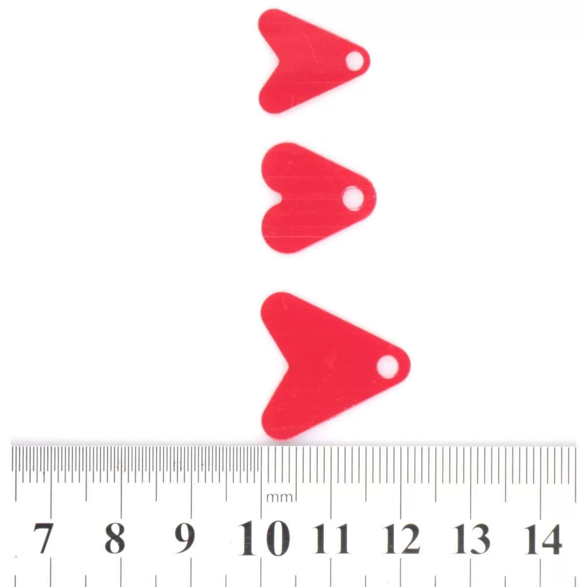 100Pcs Plastic Red Heart Shape Sequin Accessory 15/17/21mm For Bait Spoon Fishing Lure Hook Tail DIY Fishing Lure Accessories