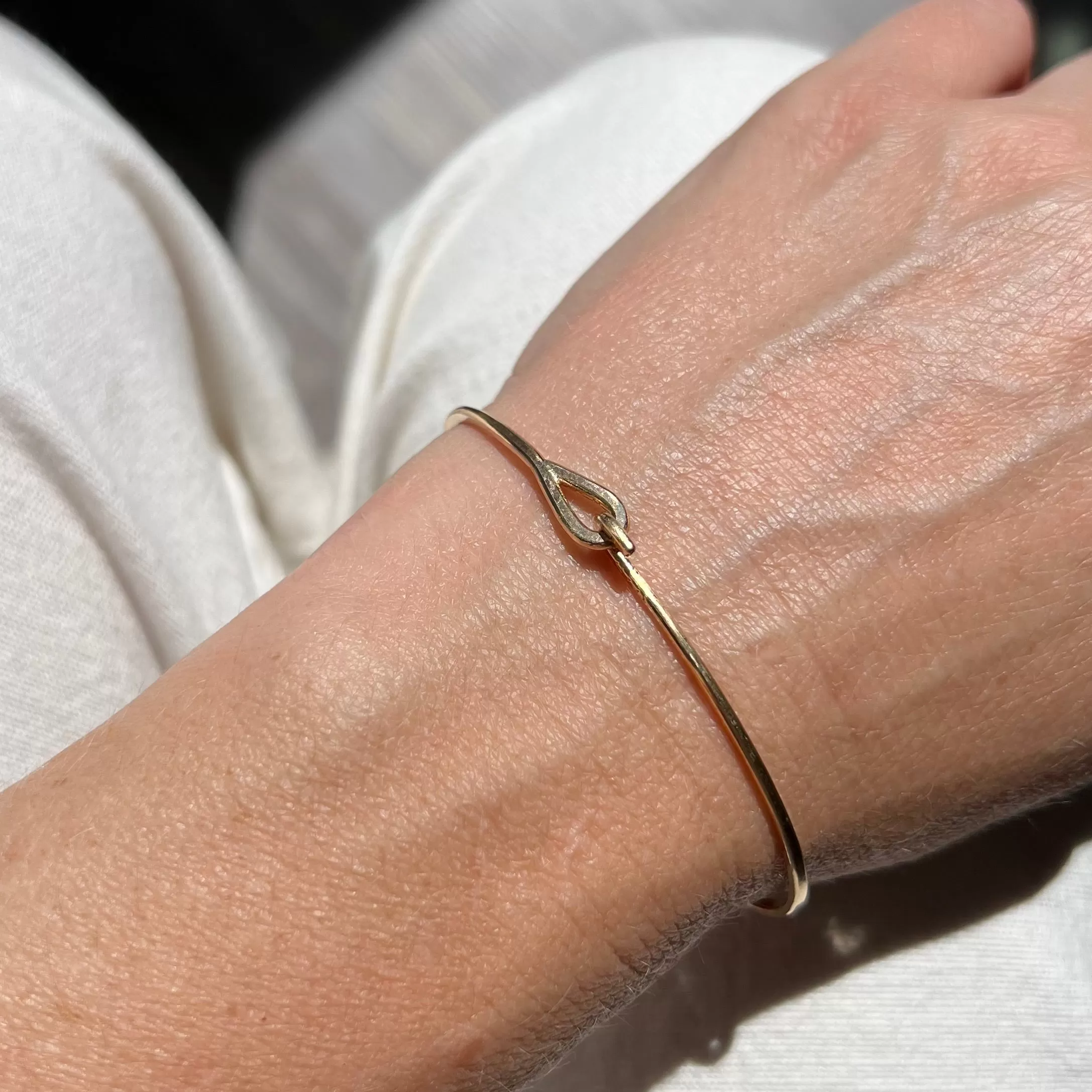 14k Hammered Gold Hook & Eye Bracelet