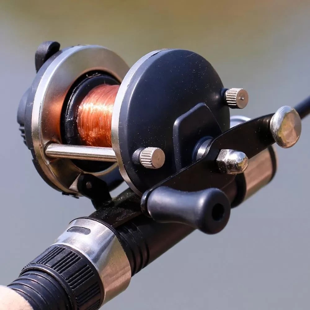 3.5:1 Gear Ratio 3 Color Mini Trolling Reel Casting Ice Fishing Reel Baitcasting Reels Coil Come with 50M Nylon Line