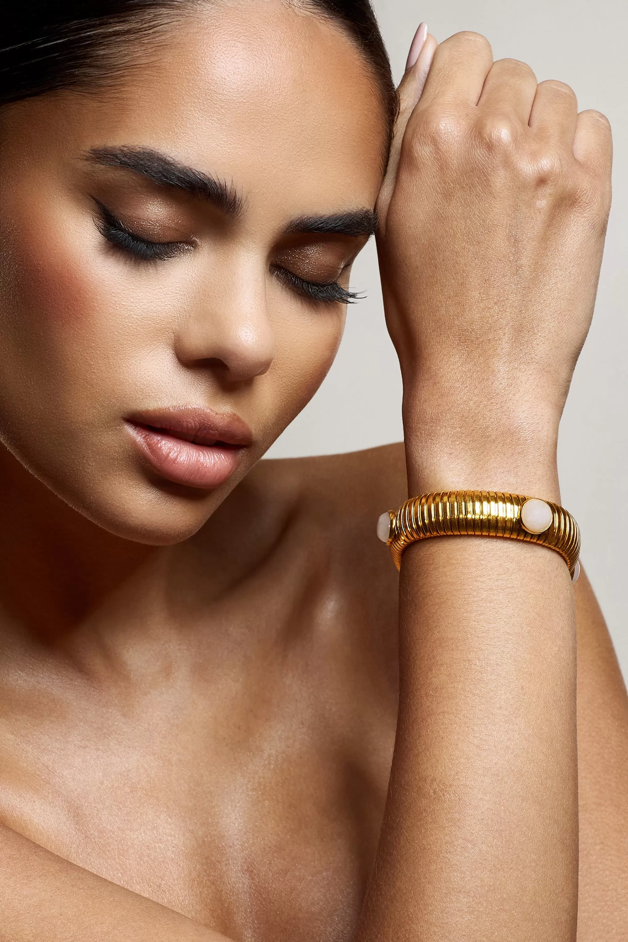 Adrianne | Gold Bracelet With Nude Pendants