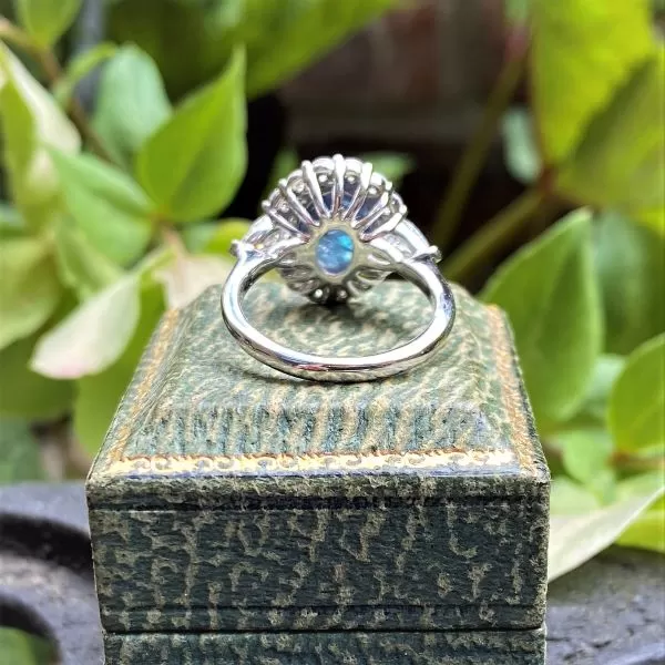 Alexandrite & Diamond Ring, Oval Cab 5.50ct.