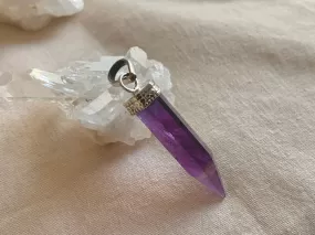 Amethyst Damar Pendant