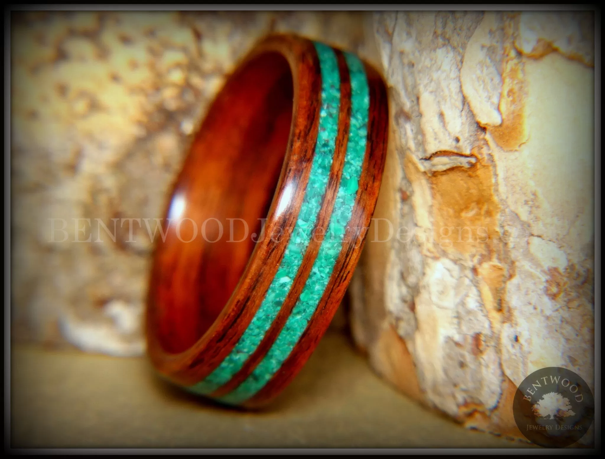 Bentwood Ring - Kingwood with Malachite Inlays