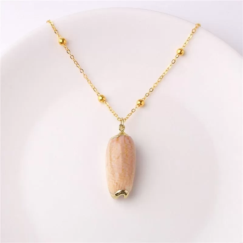 Boho Shell Necklace Sea Shell Chain Pendant Necklace