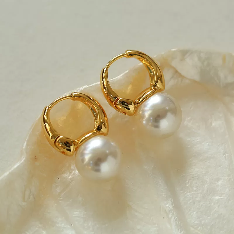 Classic Bucket-Shaped Swarovski Pearl Earrings