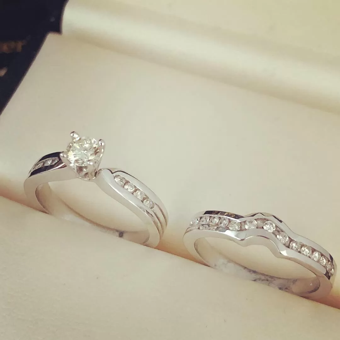 Diamond wedding rings