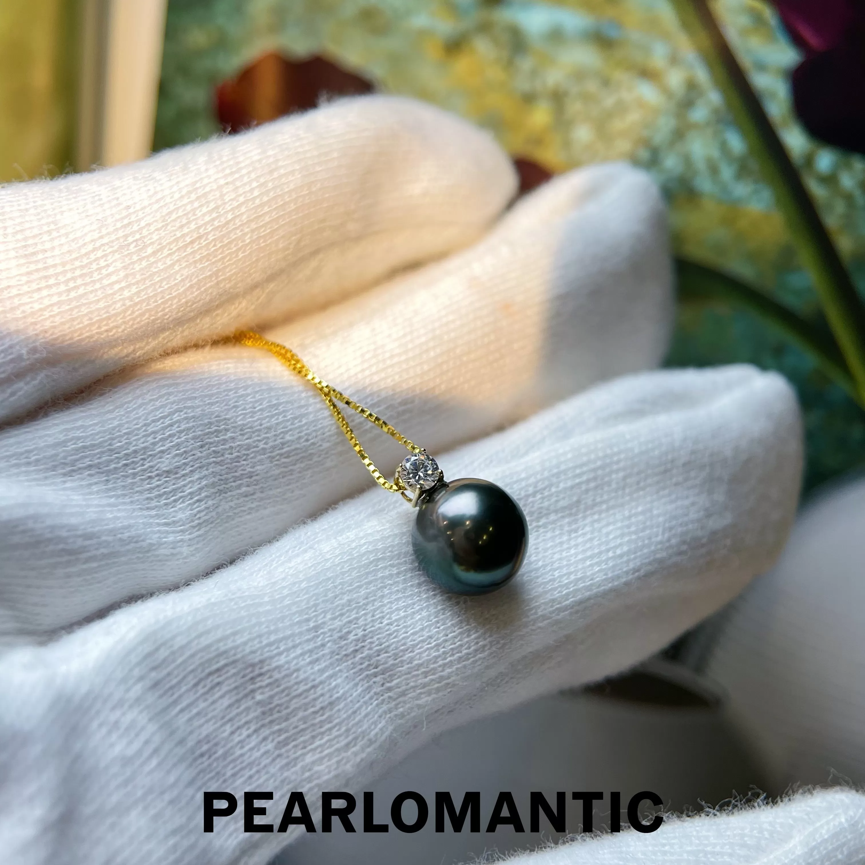 [Fine Jewelry] 18k Gold Tahitian Black Pearl 9-10mm & Zircon Pendants w/ S925 Chain