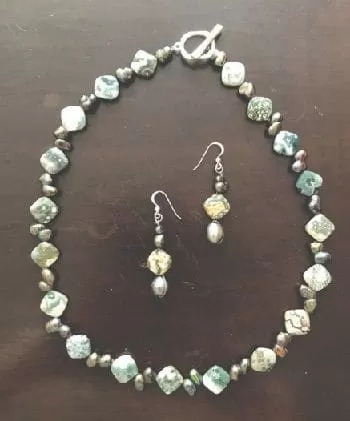 Freshwater pearl and moss agate necklace earring set