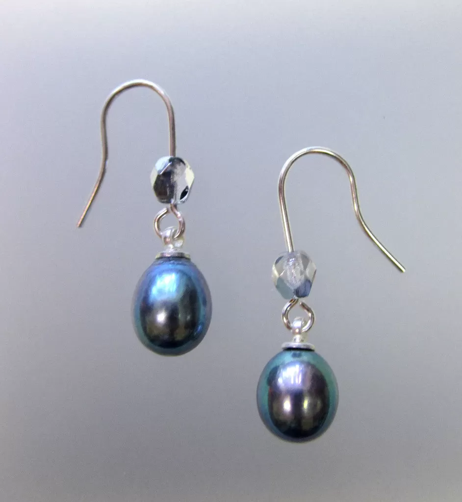 Freshwater Pearl Earrings