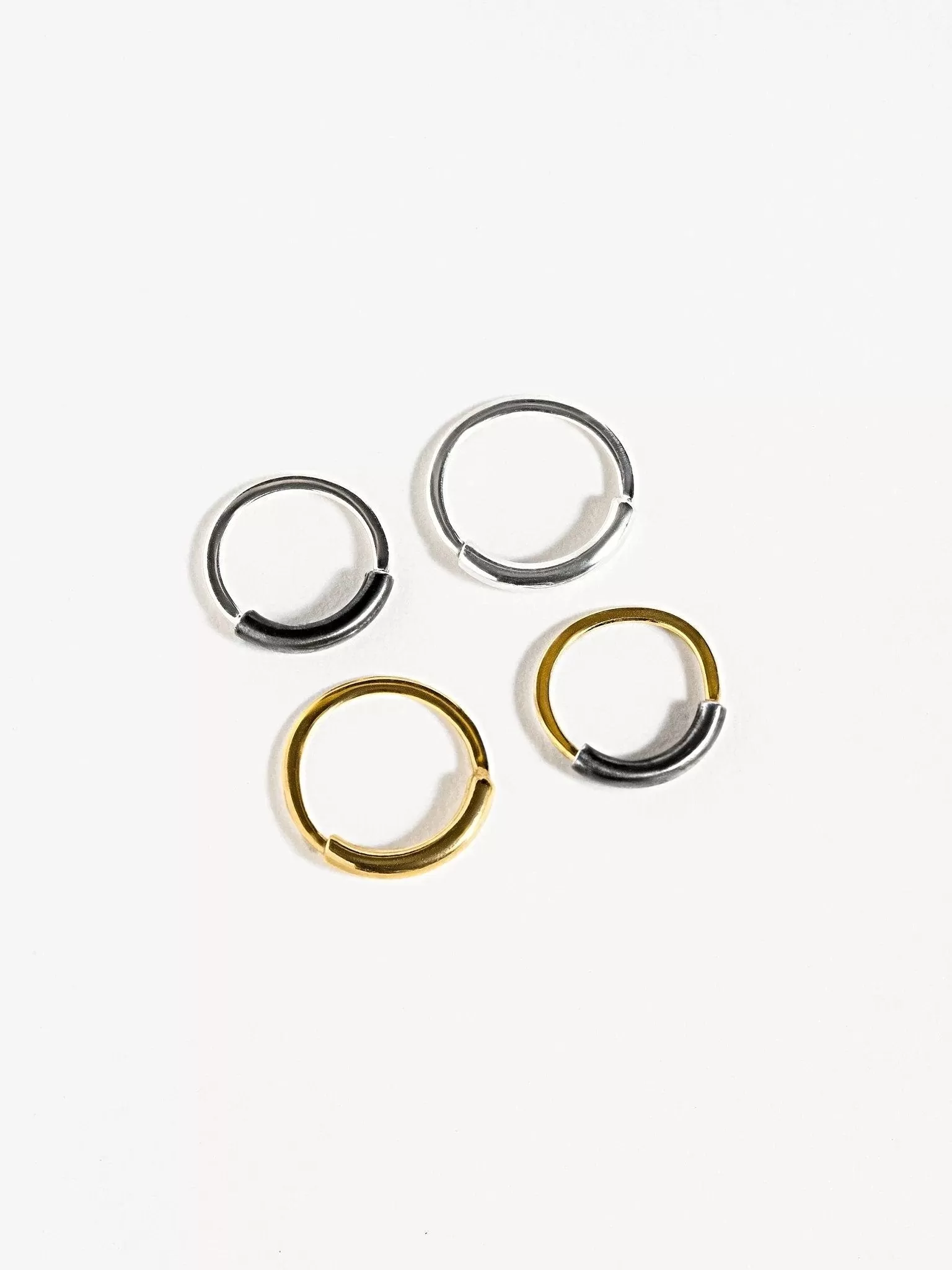 Gale Small Hoop Earrings