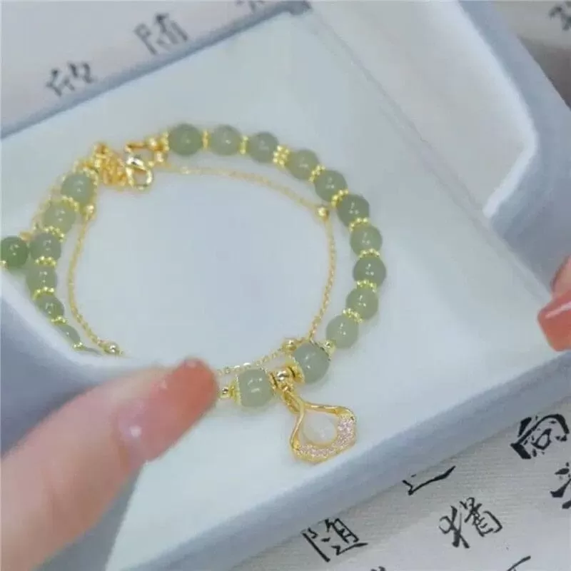 Hetian Jade Flowers and Leaf Bracelet