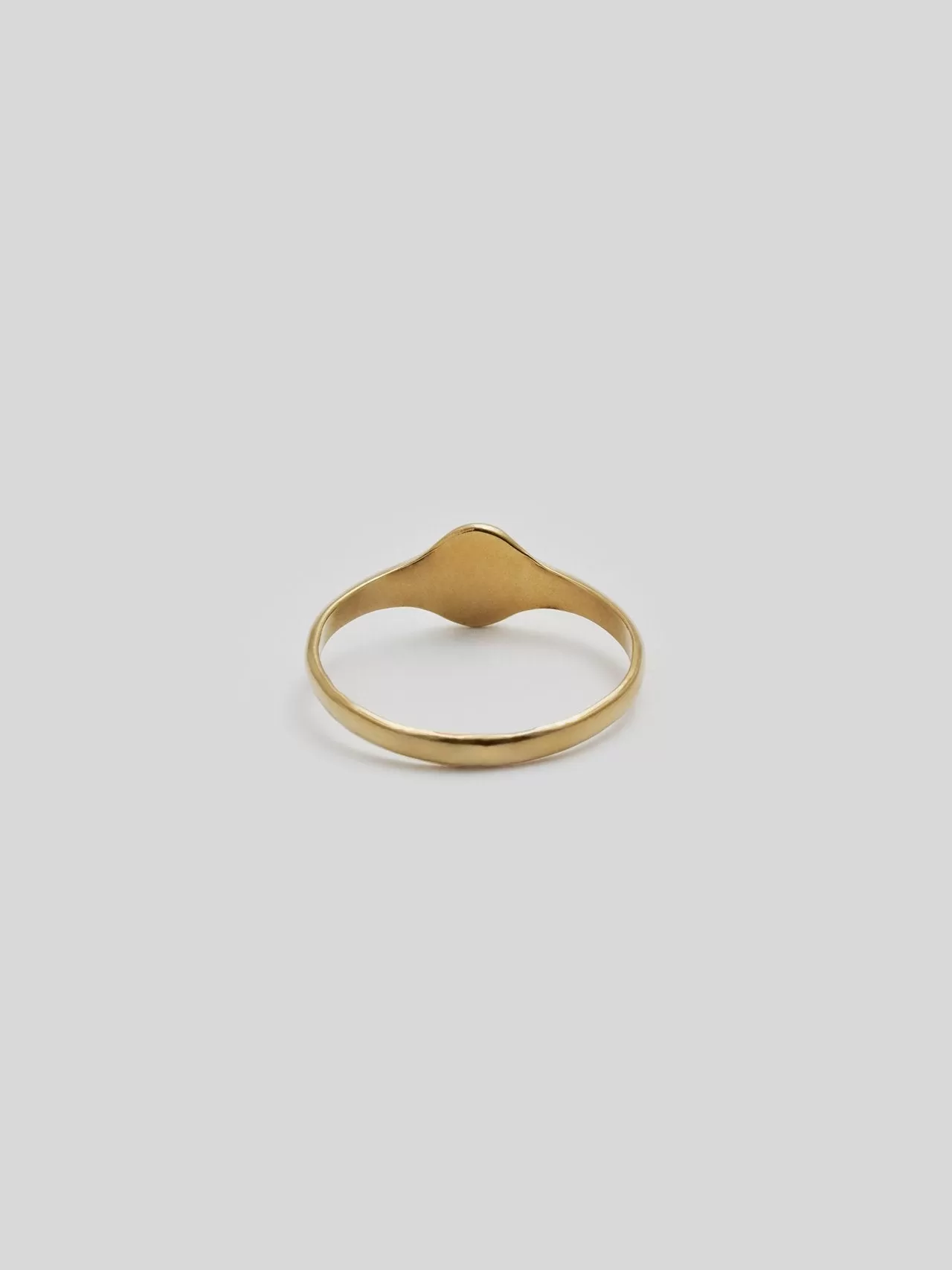 Loren Stewart :: Mini Oval Signet Ring