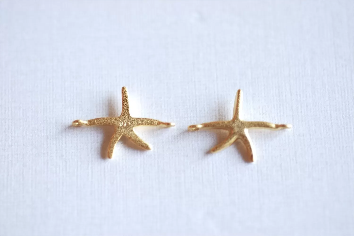 Matte Vermeil Gold Starfish Connector Charm- 18k gold over Sterling Silver Starfish Charm Pendant, Gold Starfish Connector Link Spacer, 283