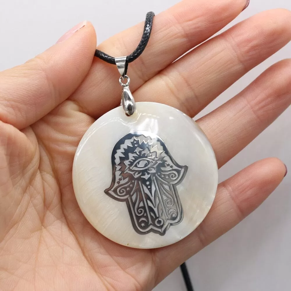 Natural Round Mother of Pearl Shell Pendant Tree of Life Necklace