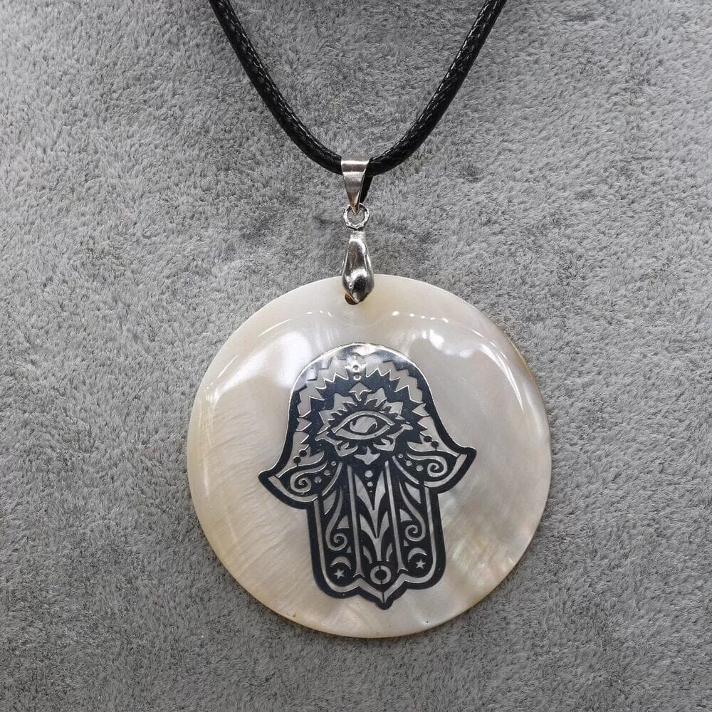 Natural Round Mother of Pearl Shell Pendant Tree of Life Necklace