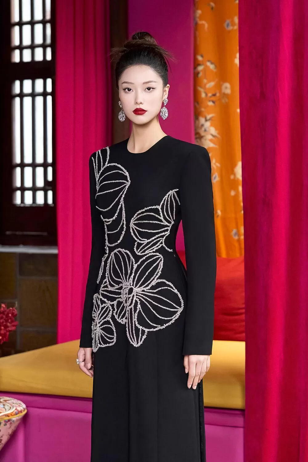 Radiax Sheath Round Neck Velvet Satin Floor Length Ao Dai