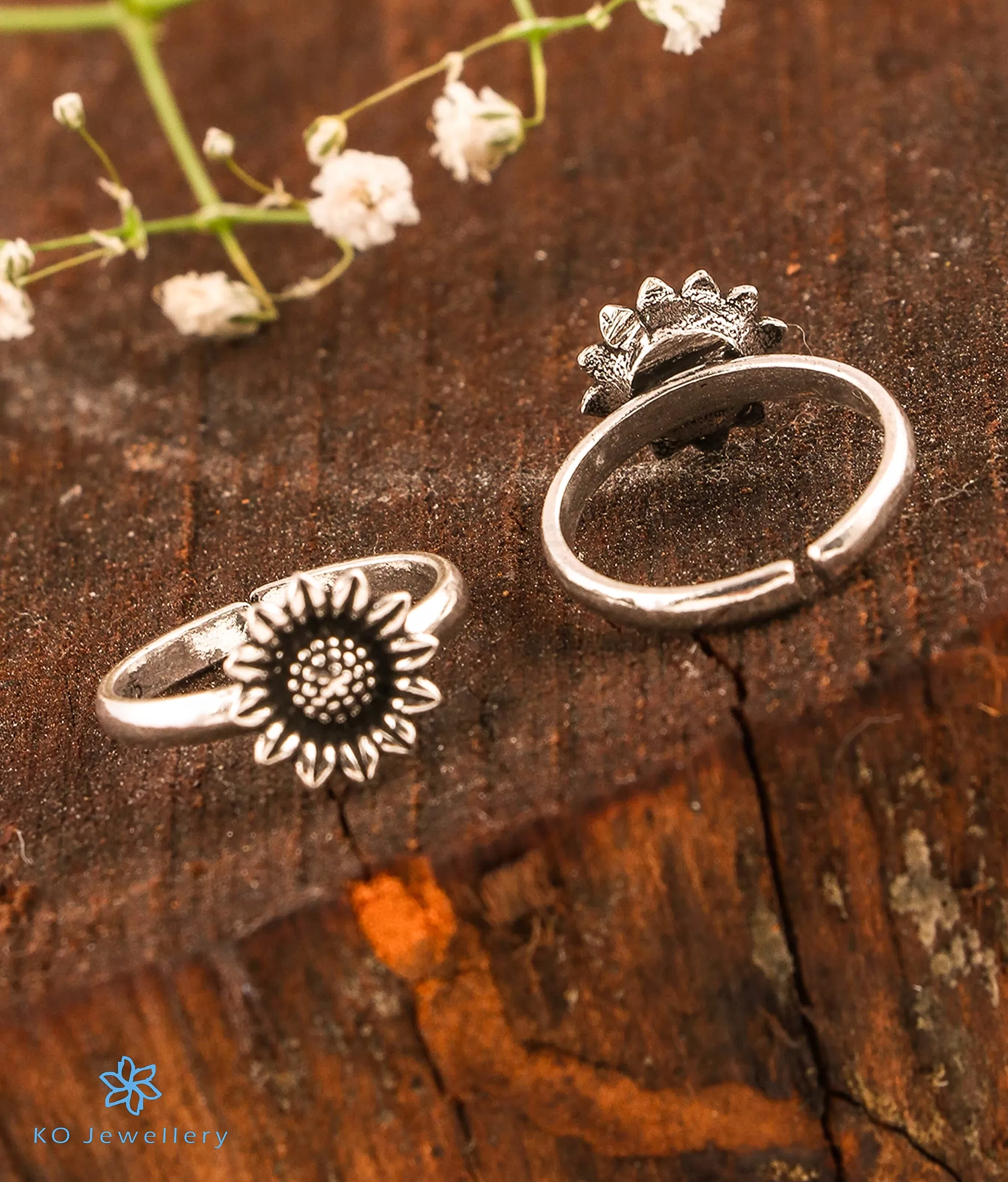 The Sunflower Silver Toe-Rings