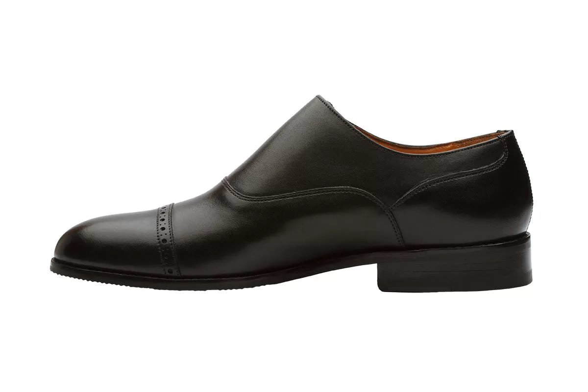 Toecap Brogue Slipon – Black