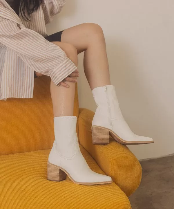 Vienna - Sleek Ankle Hugging Booties